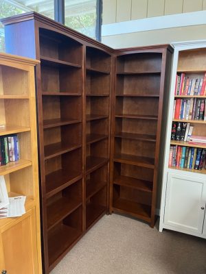 Clearance McKenzie Corner Bookcase Unit in Glazed Antique Cherry
